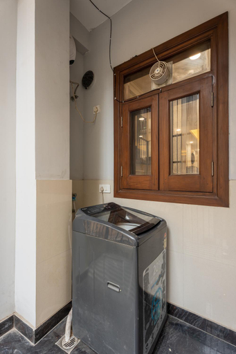 Others 5, Fortune Home Service Apartment 3BHK, J-150, Delhi