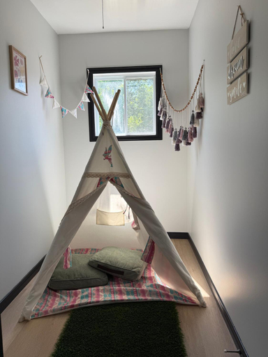 Bedroom 3, Neptunes Hideaway, Bruce