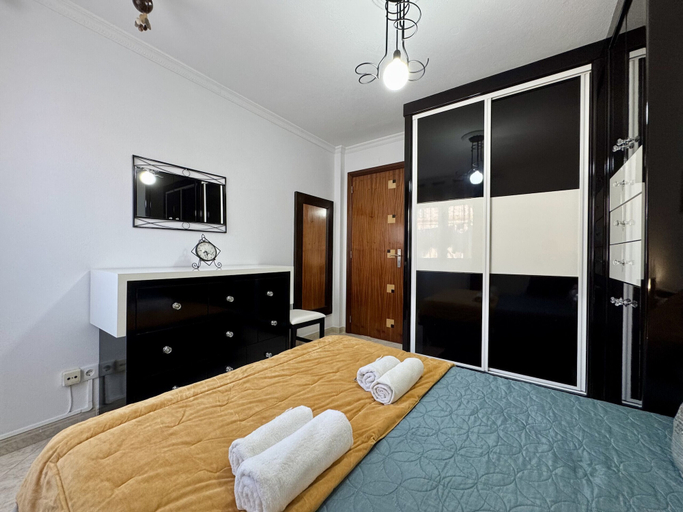 Room 4, Albufeira Stylish 4 by Homing, Albufeira