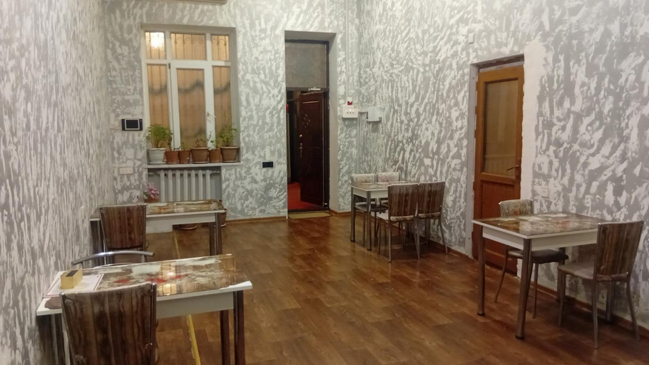 Food & Drinks 5, Badamdar Hotel, Baku