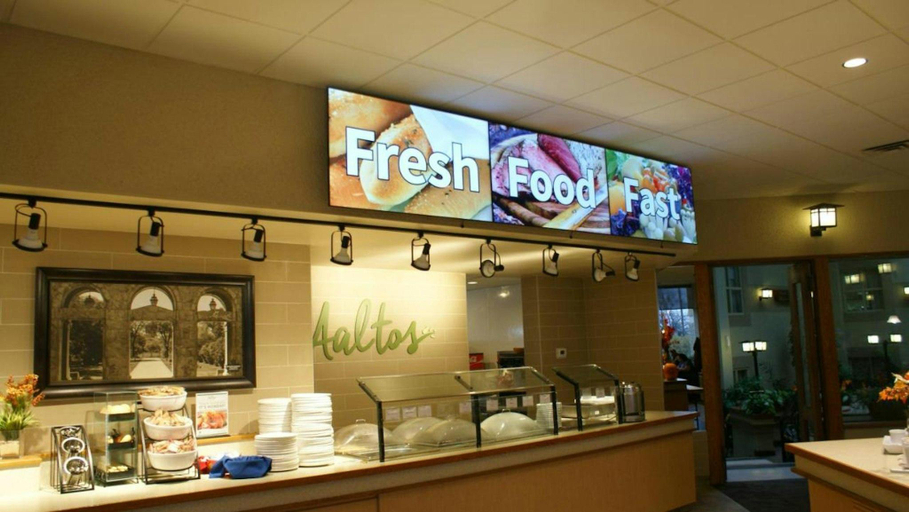 Food & Drinks 5, Canad Inns Destination Centre Portage la Prairie, Division No. 9
