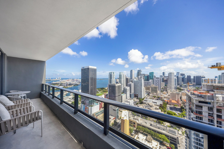 Property grounds 3, Downtown 1-BD Condo - City Views, Miami-Dade