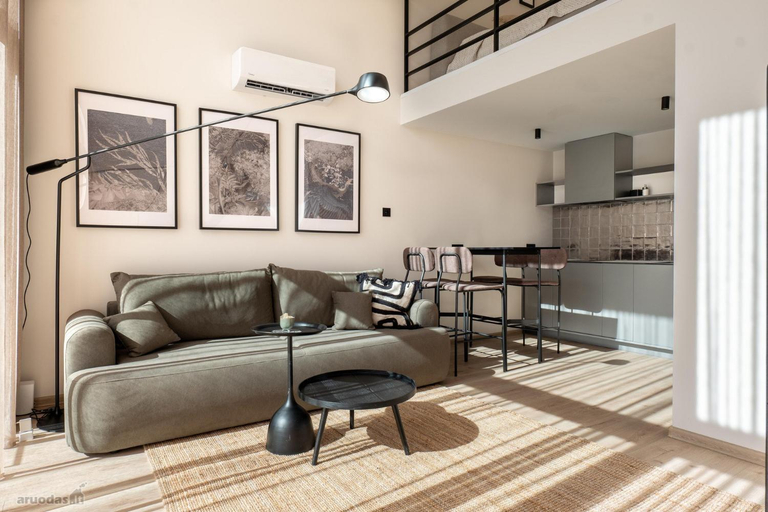 Others 4, Mill Loft, Palangos