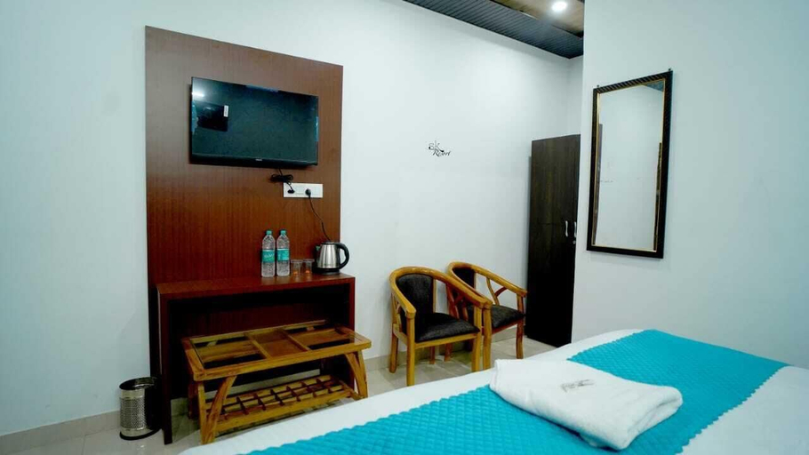 Room 1, Ayu Hotels, Rudraprayag