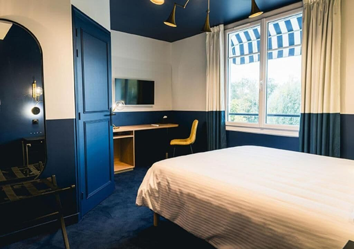 Room 2, Hôtel Saint Christophe, Yvelines