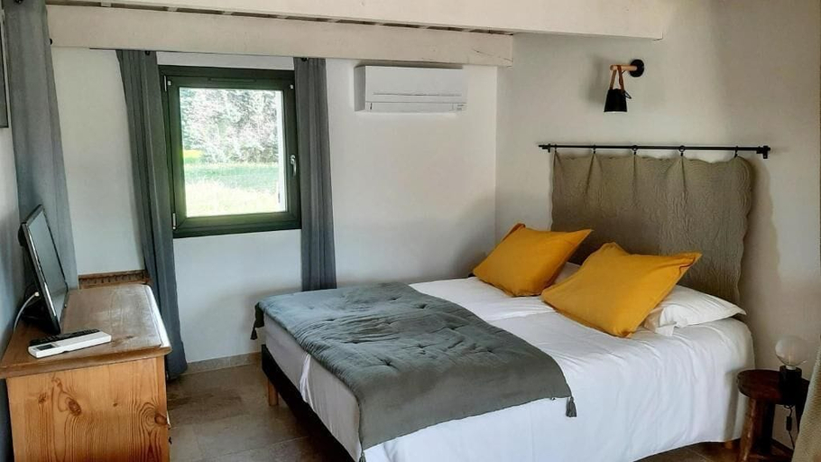 Bedroom 3, Mas le Jas, Vaucluse