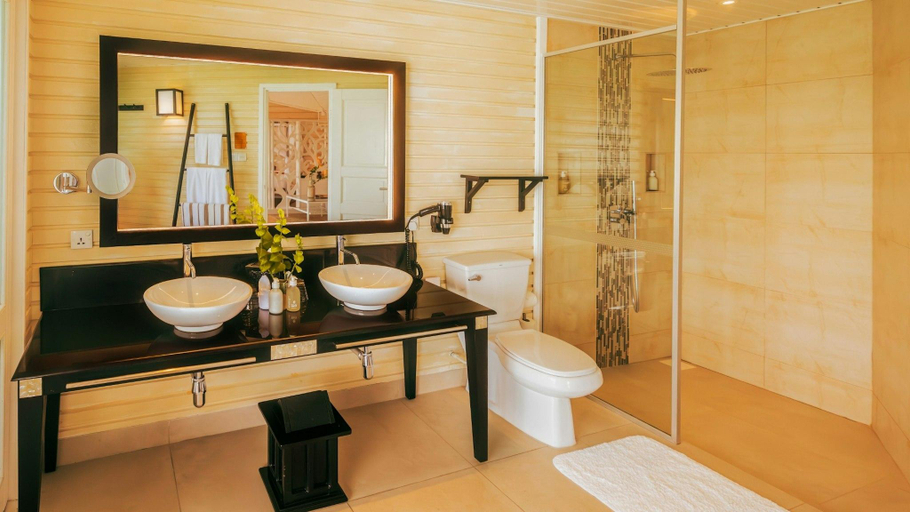Bathroom 4, Kuredu Island Resort and Spa