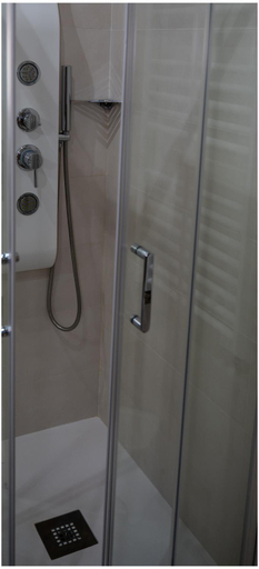 Bathroom 4, Richard Room & Apartment Policlinico, Messina