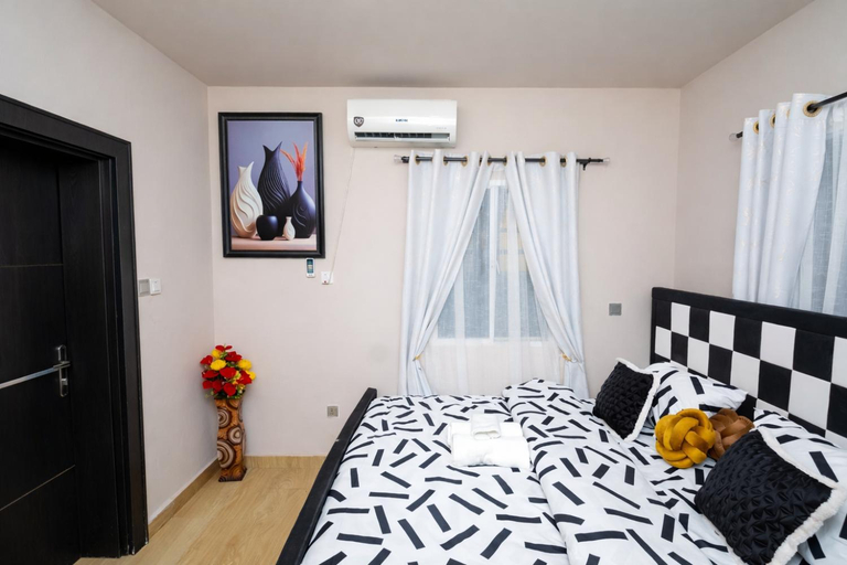 Bedroom 2, Stylish 1 Bedroom in Villa Residence Lugbe ABUJA, AbujaMun
