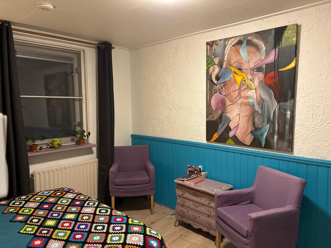 Others 3, B&B Het Oude Dorpscafe, Westerveld