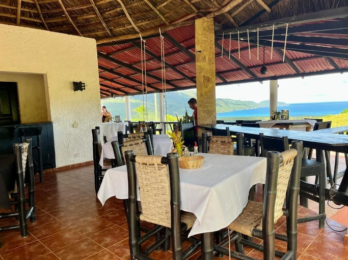 Food & Drinks 4, Rincon Rubi, Santa Bárbara de Samaná