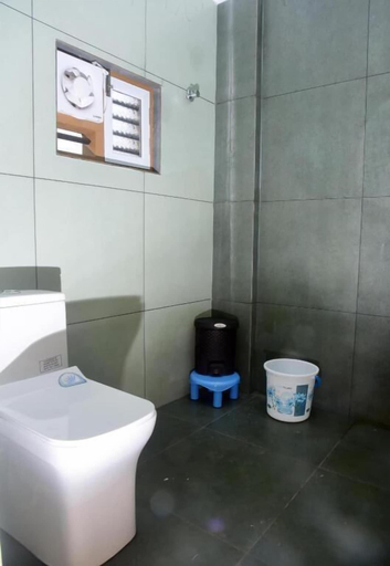 Bathroom 5, Crescent Residency Wayanad, Wayanad