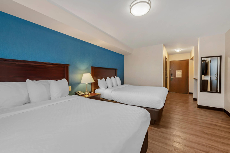 Bedroom 3, Quality Inn Orleans, Ottawa