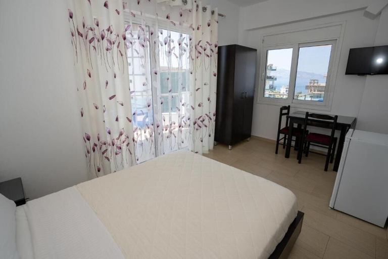 Room 5, Imperio Hotel, Sarandës