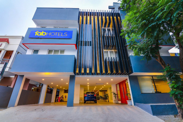 Exterior & Views 2, Fabhotel Welcome Inn, Chennai