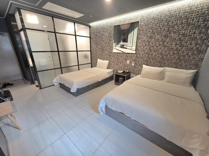 Bedroom 3, Suwon Station Hotel Terry's, Suwon