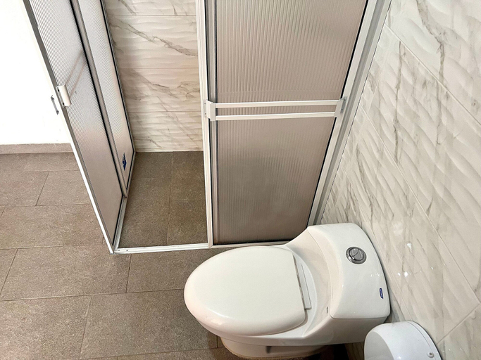 Bathroom 3, Cerca del Paraíso Río Guatapuri, Valledupar