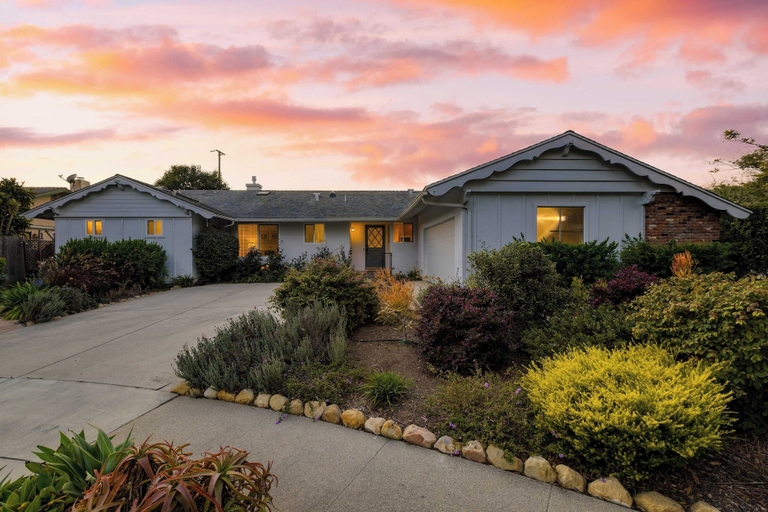 Exterior & Views 2, Goleta Getaway by Avantstay Private Backyard, 1.5mi to the Beach!, Santa Barbara