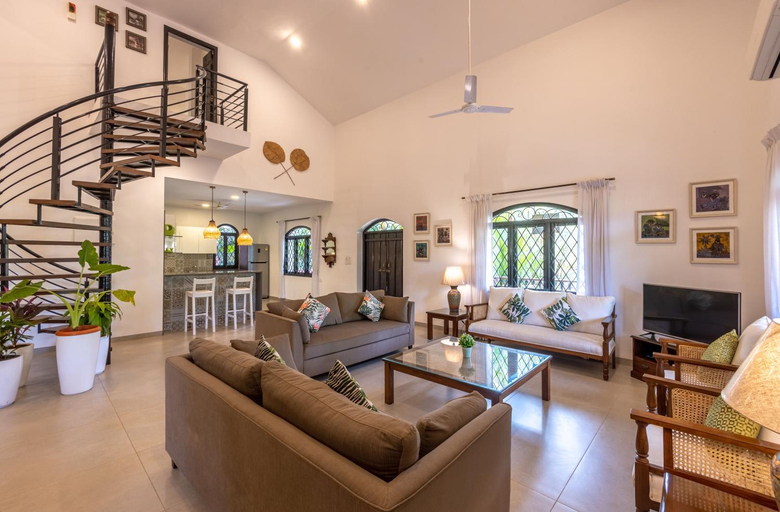 Others 4, Candolim Houses, North Goa