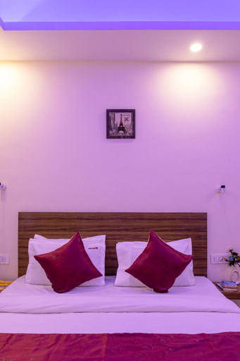 Bedroom 1, Hotel Ganga Ashoka-Stay By The Ganges At Triveni Ghat, Garhwal
