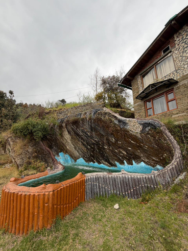 Others 3, S K and Shiv Cottages, Nainital
