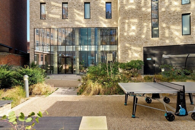 Outdoor dining, For Students Only Ensuites in Norwich, Norfolk