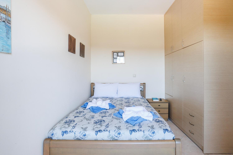 Bedroom 3, Villas Almyrida, Crete