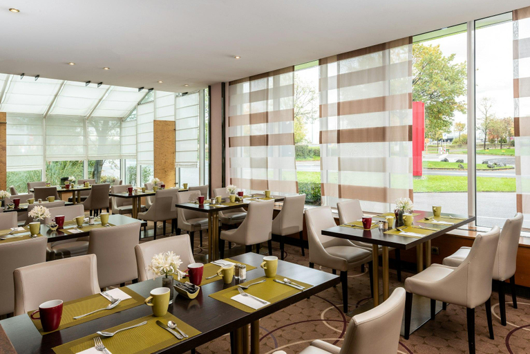 Food & Drinks 4, Leonardo Hotel Koln Airport, Köln