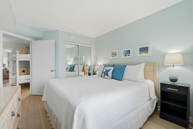 Room 3, Perdido Skye 72, Escambia