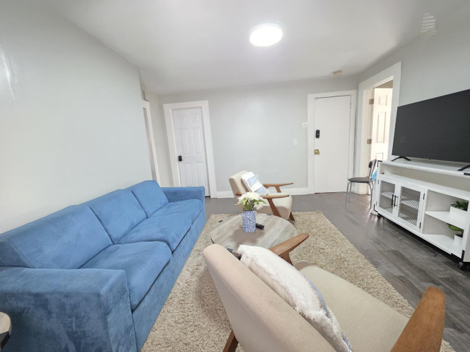 Others 4, Room for rent in Apartment, Hartford