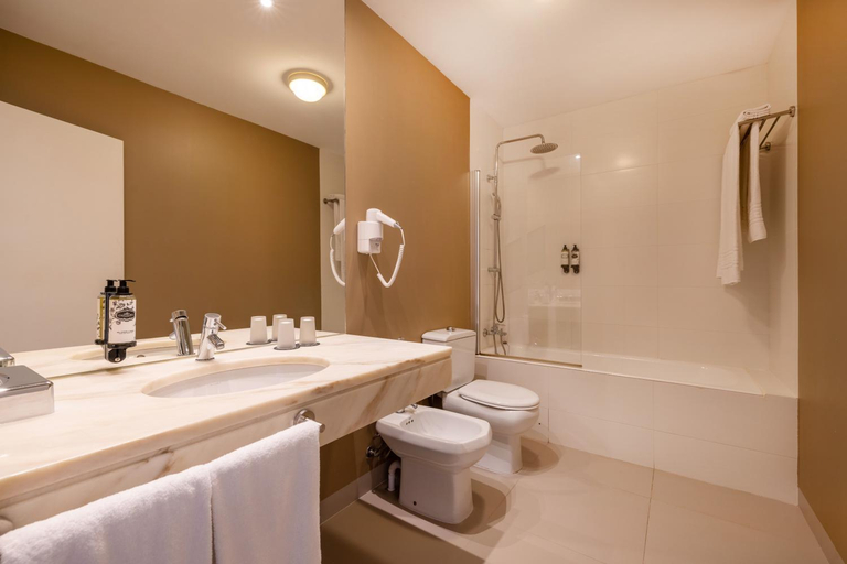 Bathroom 5, Pousada de Sagres - Charming Hotel, Vila do Bispo