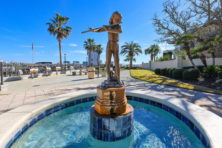 Sport & Beauty 5, Lighthouse on the Bay, Baldwin