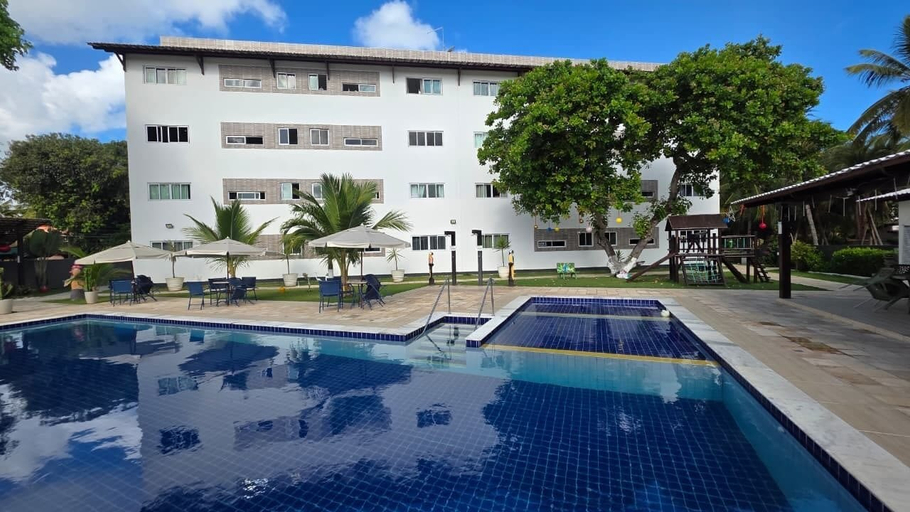 Pool 2, Torres de Porto 201C by La Playa Stays, Ipojuca