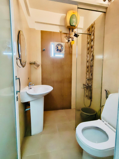 Bathroom 5, Rampart Homestays & Backpackers Hostels, Ernakulam