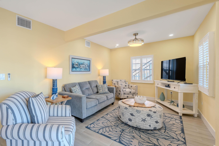 Living area 4, 218 Dolphin Beach House, Lee