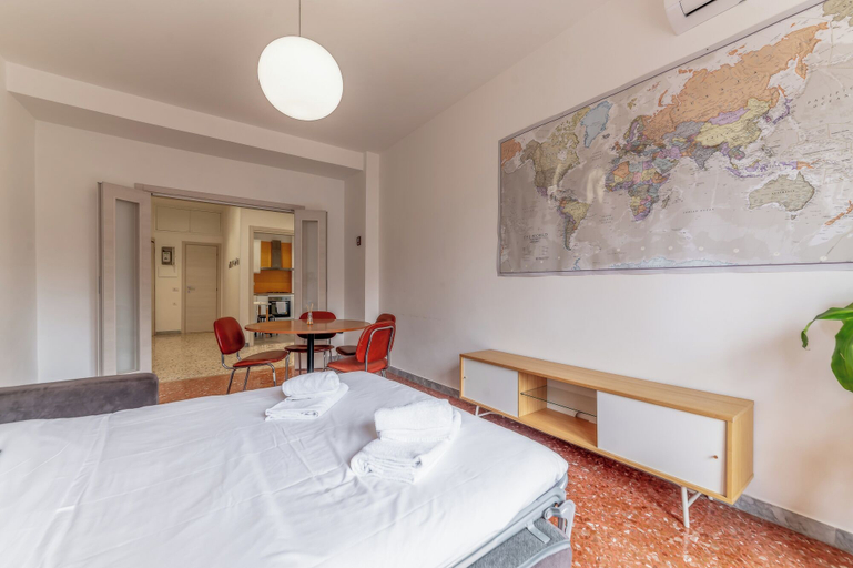 Room 2, Casilina Green House - Metro Malatesta, Roma