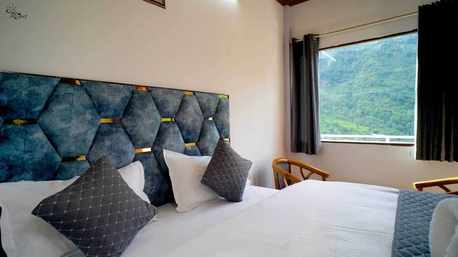 Room 4, Ayu Hotels, Rudraprayag