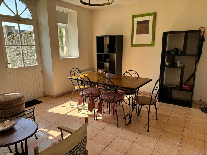 Dining 5, Maison Indépendante, Sarthe
