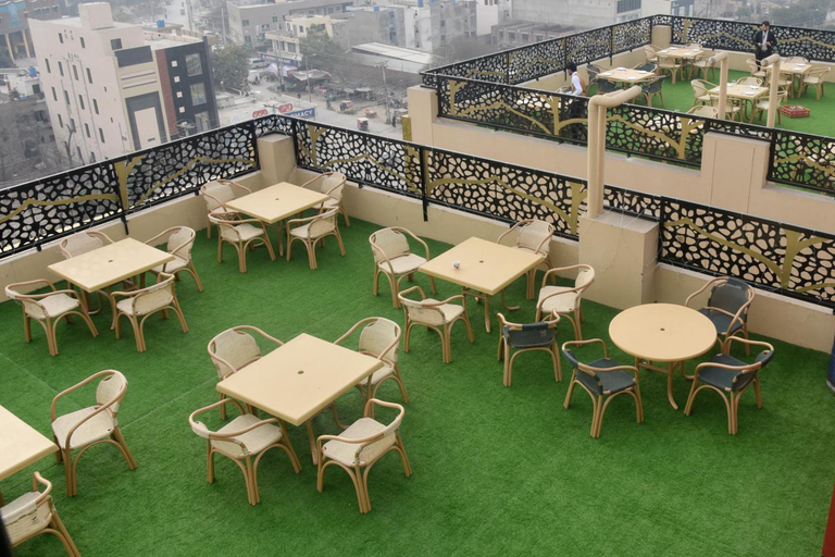 Food & Drinks 4, The Rich Hotel & Apartments, Lahore