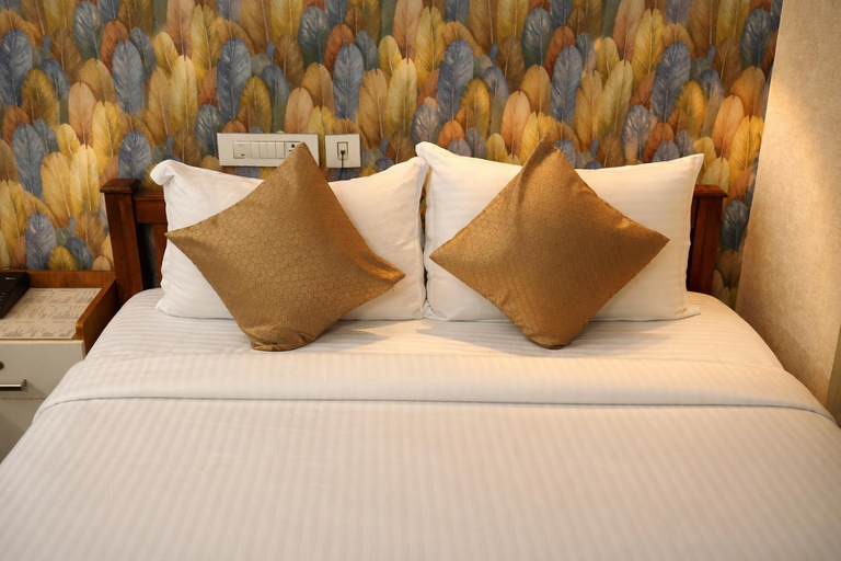 Bedroom 5, DREAMS PARADISE AIRPORT RESIDENCY, Ernakulam
