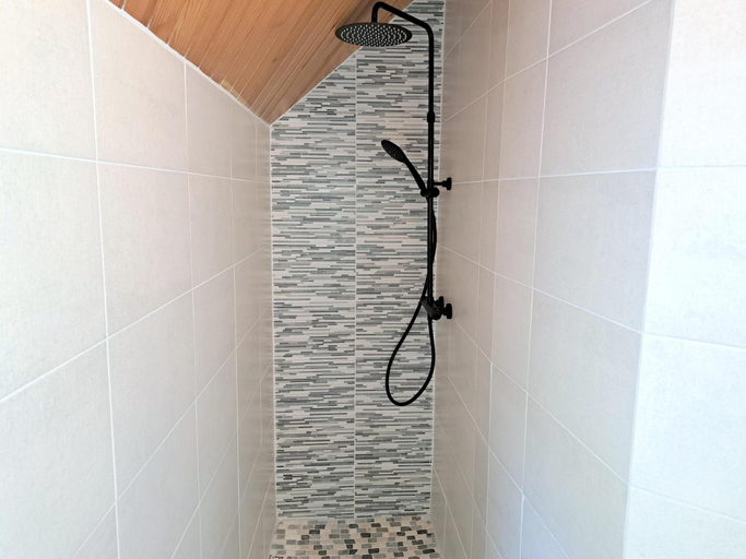Bathroom 3, Stone House in Brittany near Sandy Beaches, Finistère