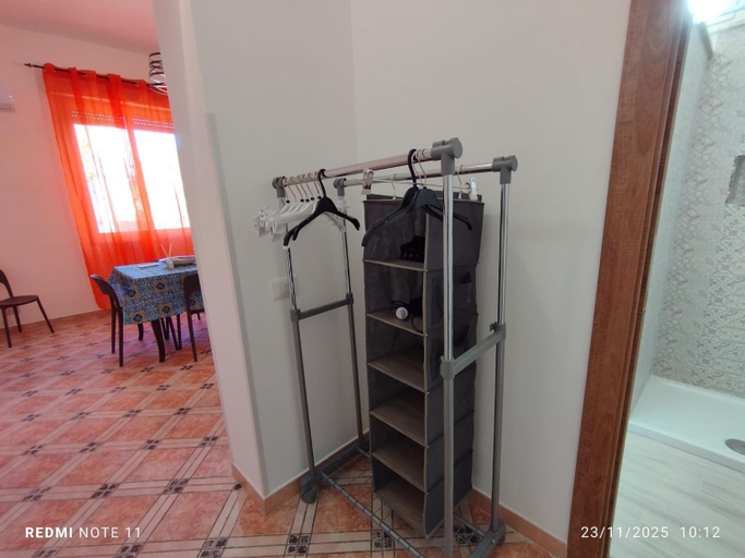 Bathroom 2, Casa Claudia, Palermo