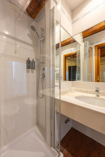 Bathroom 4, Villa Braida, Treviso