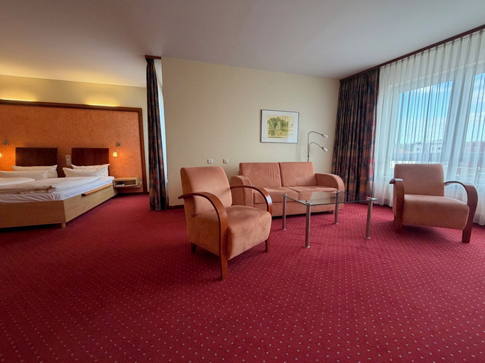 Bedroom 3, Hotel Ascot-Bristol, Potsdam