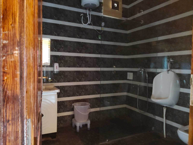 Bathroom 5, Thorn Kitchen &Hideaways, Hoshiarpur