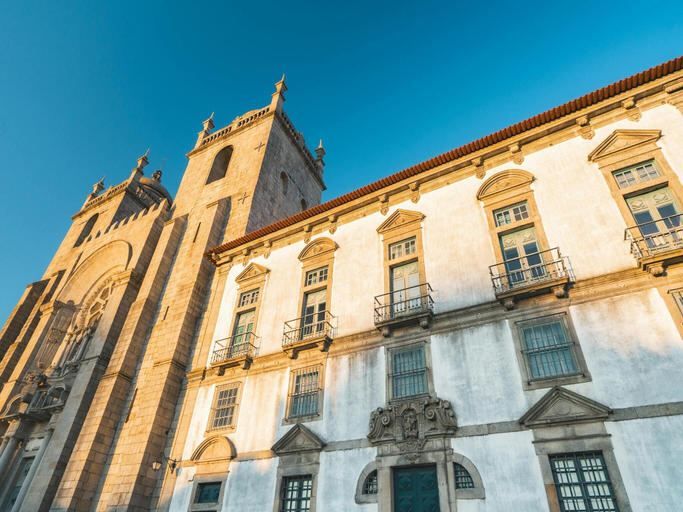 2, Charming Apartment in Oporto, Porto