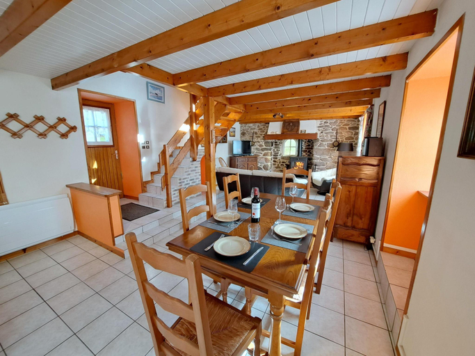 Others 4, Stone House in Brittany near Sandy Beaches, Finistère