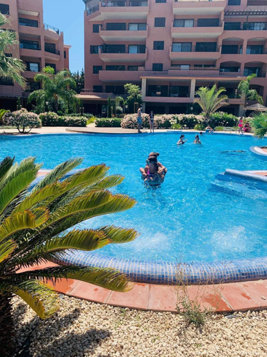 Sport & Beauty 2, Aphrodite Gardens Modern Apartment