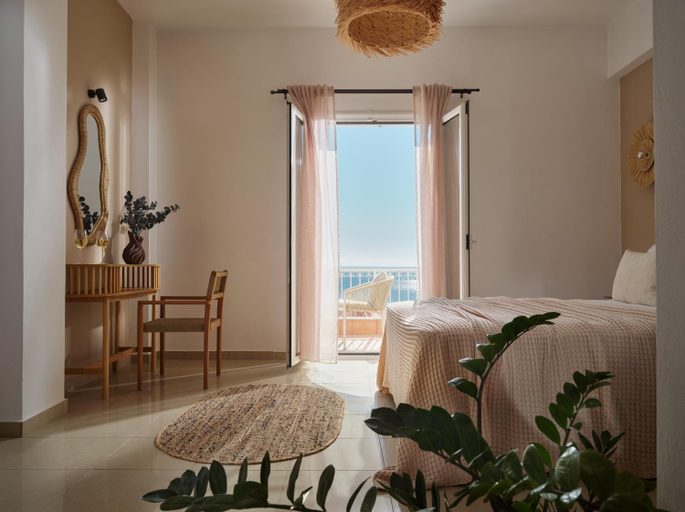Others 4, C'est La Vie - Beachfront Accommodation, Ionian Islands