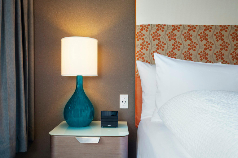 Bedroom 3, Staypineapple, University Inn, University District Seattle, Seattle